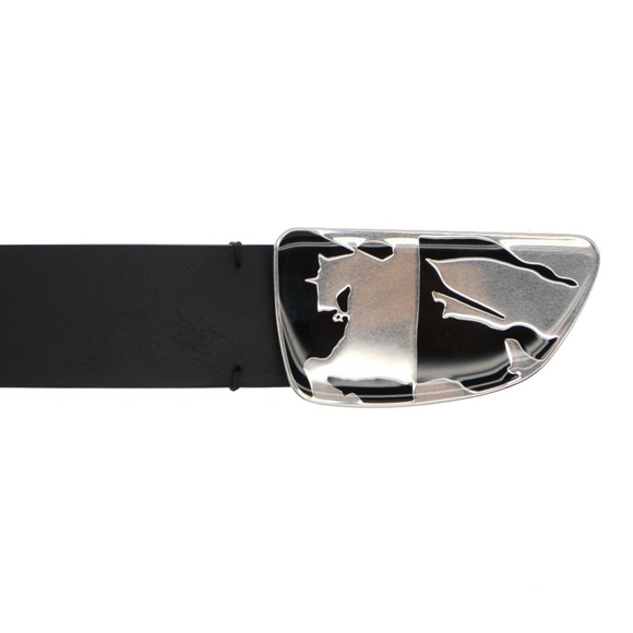 Burberry Shield Split EKD Plaque Belt Black Leather Size 110  Burberry Shield Split EKD Plaque Belt Black Leather Size 110 / 44 New